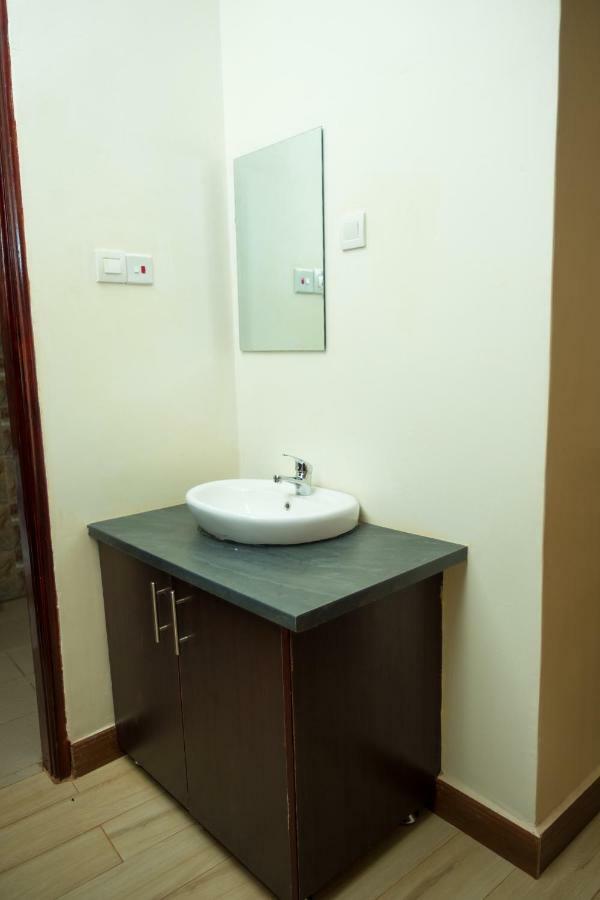 Kampala Suburbs Apartment Zewnętrze zdjęcie